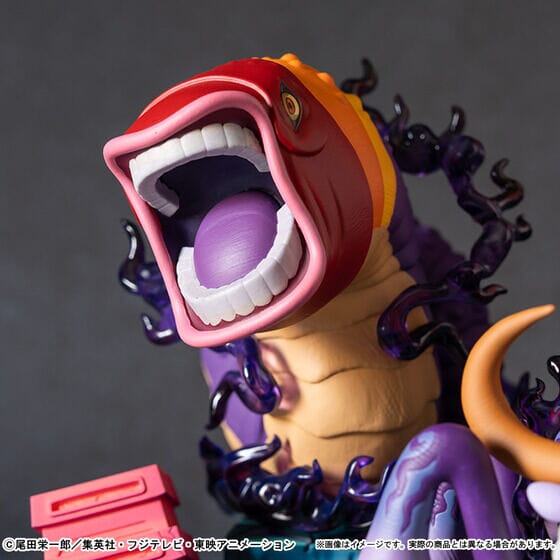 Monkey D. Luffy VS Gorōsei Figure PREMIUM World Collectible - ONE PIECE - Image 8